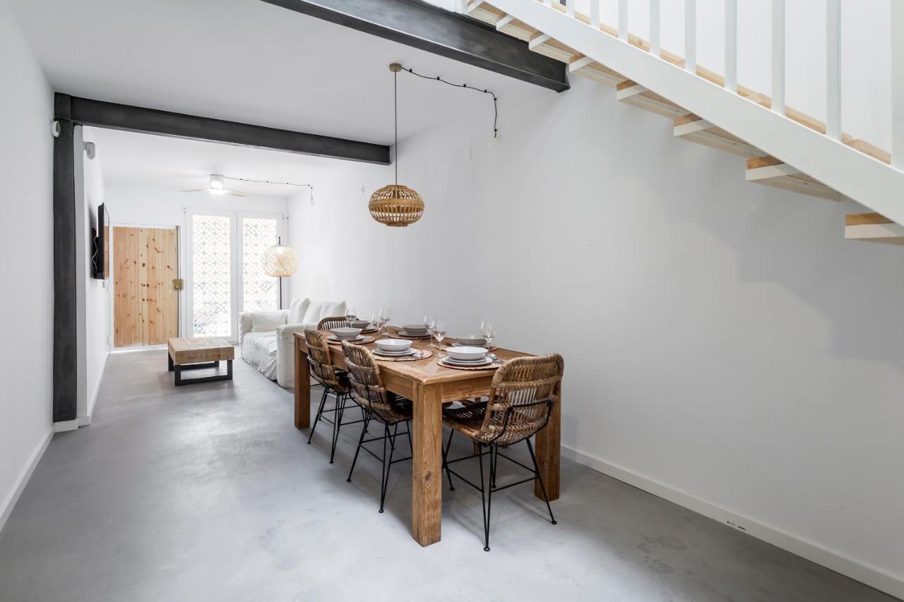 Ferienhaus Three Floor House With Terrace